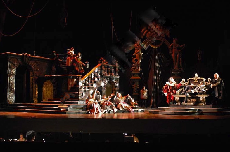 Michigan Opera Theatre  Dir: Mario Corradi